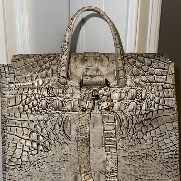 BRAHMIN Sadie Scallop Ombre Backpack - Picture 3 of 7